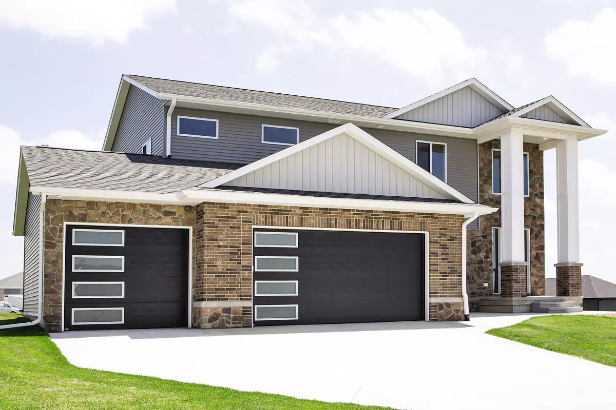 Thermacore® Insulated Residential Garage Doors